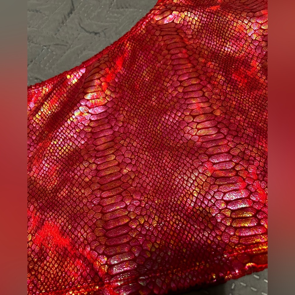 Freedom Rave Wear red reptile top - Picture 2 of 3